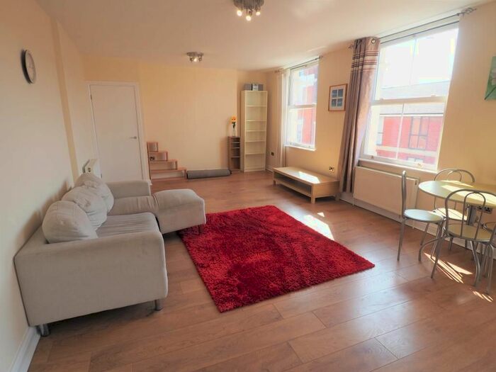1 Bedroom Flat To Rent In The Oberon, Queen Street, Hull, HU1