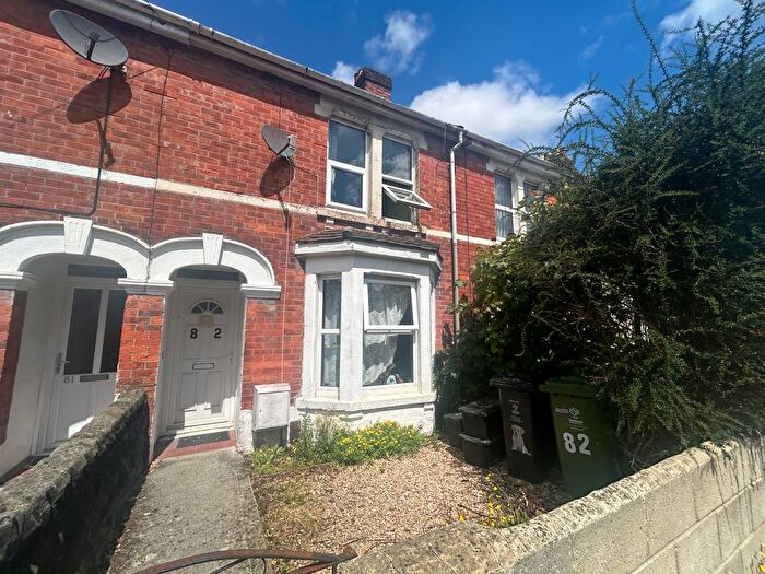 2 Bedroom Property To Rent In Stafford Street, Swindon, SN1