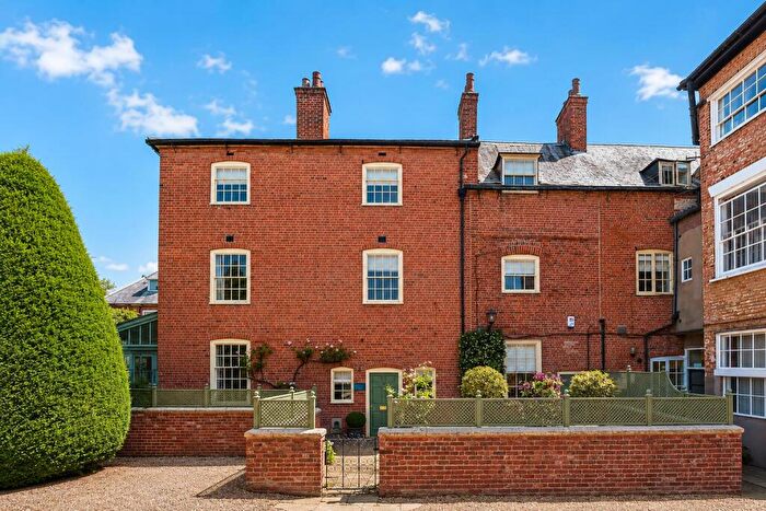 5 Bedroom Town House For Sale In Church Street, Southwell, NG25