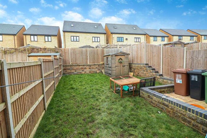 2 Bedroom End Of Terrace House For Sale In Carnelian Avenue, Wellingborough, NN8