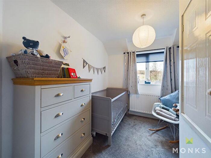 3 Bedroom Detached House For Sale In Guinevere Close, Oswestry, SY11