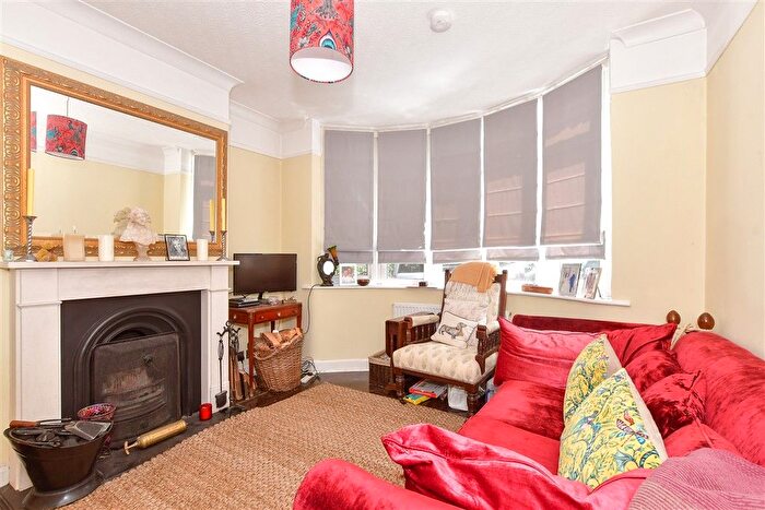 4 Bedroom Semi-Detached House For Sale In Sturry Road, Canterbury, Kent, CT1