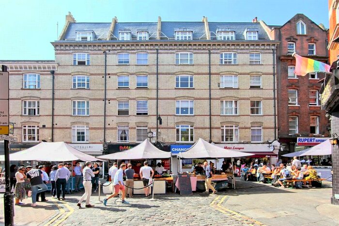 1 Bedroom Flat For Sale In Rupert Street, Soho, W1D