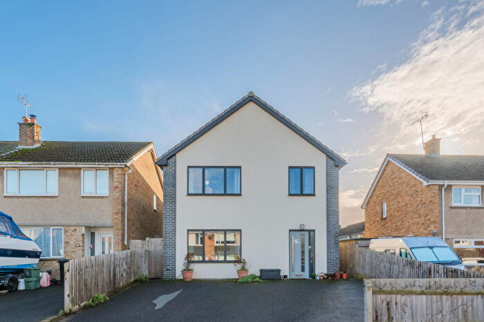 4 Bedroom Detached House For Sale In Woodland Road, Nailsea, BS48