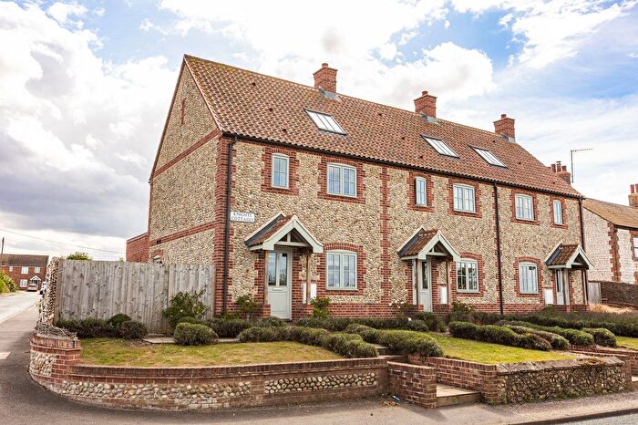 3 Bedroom End Of Terrace House For Sale In Le Strange Court, High Street, Hunstanton, PE36
