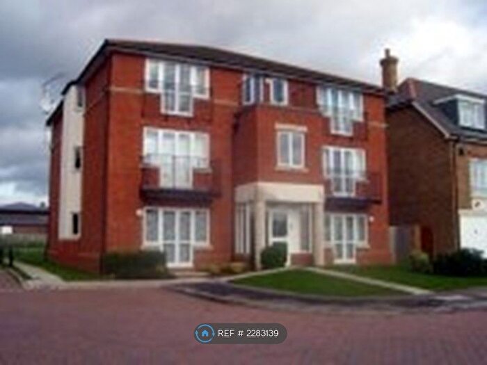 2 Bedroom Flat To Rent In Goodhall Close, Stanmore, HA7