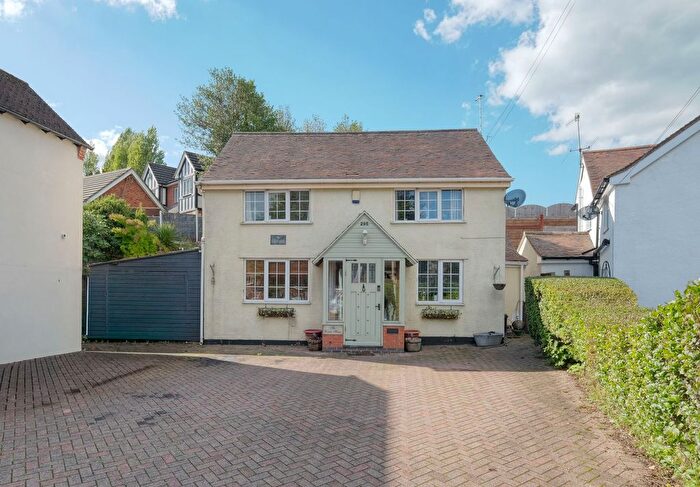 3 Bedroom Detached House For Sale In Birmingham Road, Lickey End, B61
