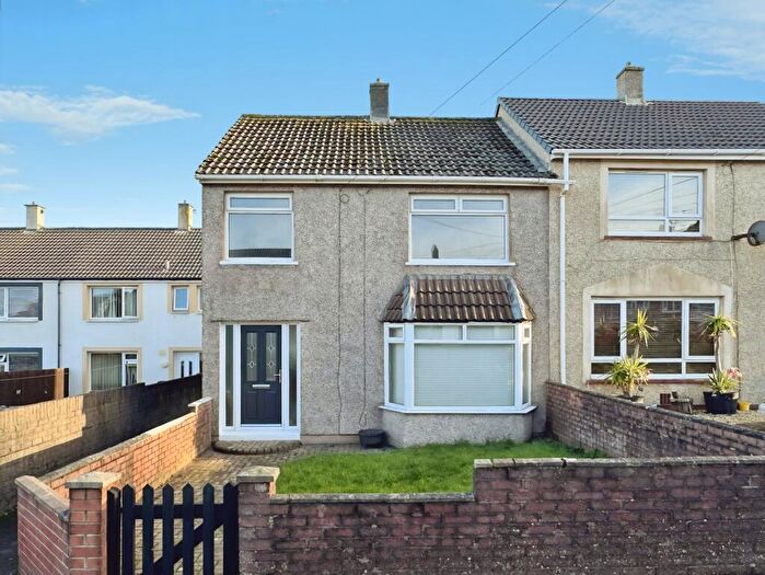 3 Bedroom Semi Detached House For Sale In Criffel Road, Parton, Whitehaven, Cumbria, CA28