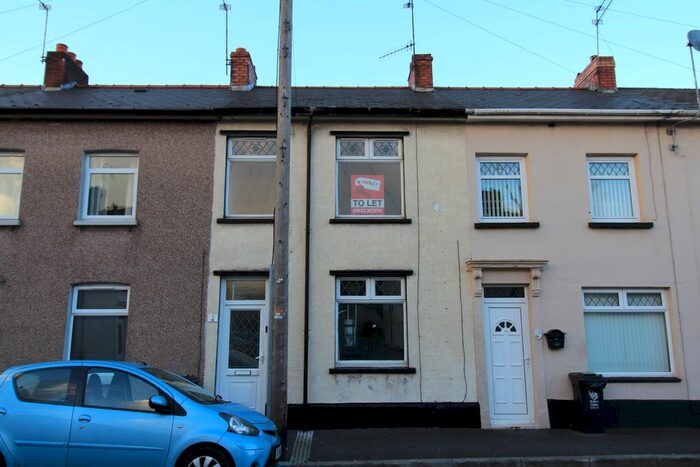 3 Bedroom Property To Rent In Junction Road, Newport, NP19