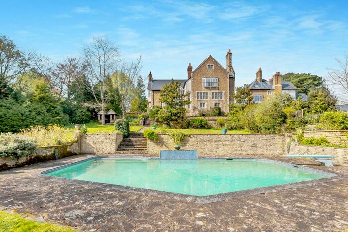 8 Bedroom House For Sale In Sandy Lane, Guildford, Surrey, GU3