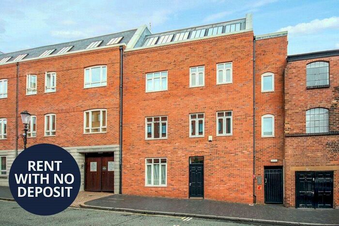 1 Bedroom Flat To Rent In The Square On The Square, Caroline Street, Birmingham, West Midlands, B3