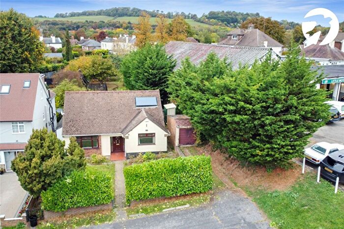 3 Bedroom Bungalow For Sale In Eynsford Road, Farningham, Kent, DA4