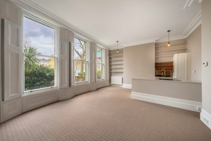 1 Bedroom Apartment To Rent In Chalcot Square, Primrose Hill, NW1