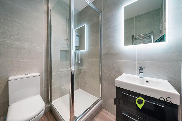 1 Bedroom Flat To Rent In High Road, London, N22