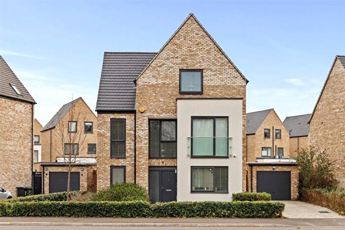 5 Bedroom Detached House For Sale In Willow Tree Drive, Waltham Cross, Hertfordshire, EN8