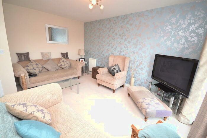 4 Bedroom Semi-Detached House To Rent In Gadwall Croft, Newcastle, ST5