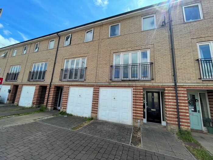 4 Bedroom Town House To Rent In Harland Street, Ipswich, IP2