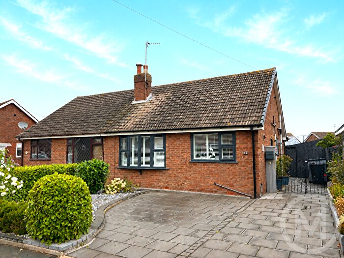 2 Bedroom Semi-Detached Bungalow For Sale In Wood Green Drive, Thornton-Cleveleys, FY5