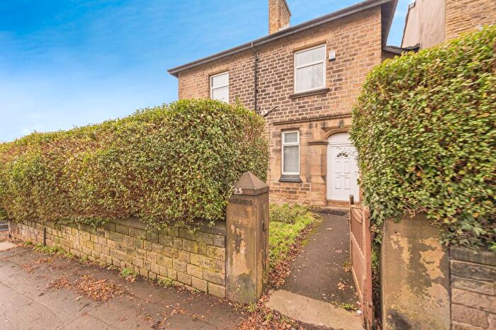 8 Bedroom Detached House For Sale In Whitacre Street, Huddersfield, HD2