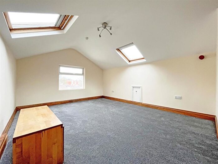 2 Bedroom Duplex To Rent In Elm Avenue, Nottingham, NG3
