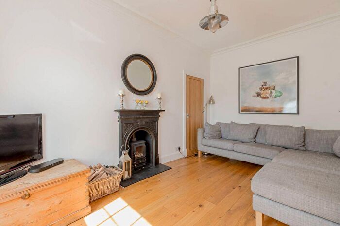 2 Bedroom Terraced House For Sale In Quality Street Lane, Edinburgh, EH4