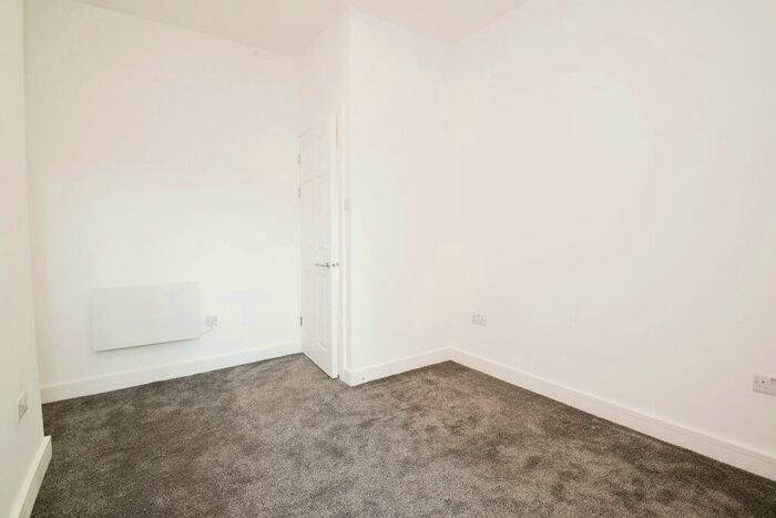 2 Bedroom Apartment To Rent In Cowbridge Road East, Canton, CF5