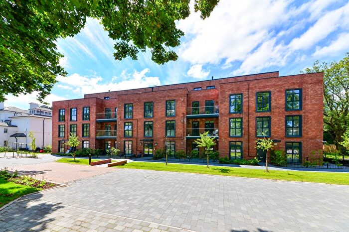 2 Bedroom Flat To Rent In Flat, Claremont View, B15