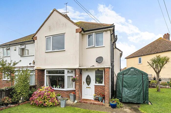 3 Bedroom Semi-Detached House For Sale In Coronation Close, Broadstairs, CT10