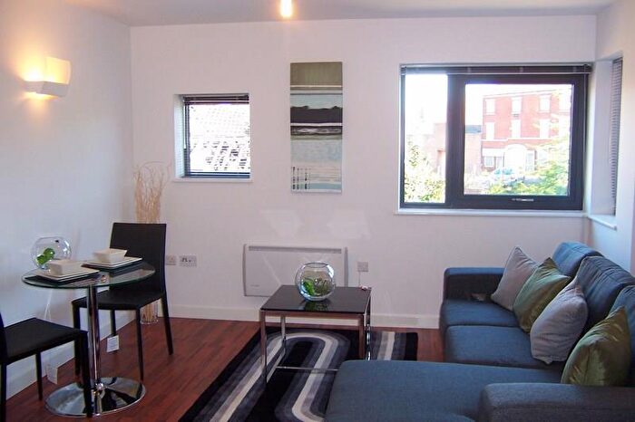 1 Bedroom Apartment To Rent In Solly Street, City Centre, Sheffield, S1
