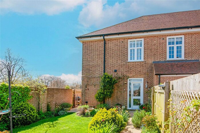 2 Bedroom End Of Terrace House For Sale In Godfrey Place, Upper Rissington, GL54