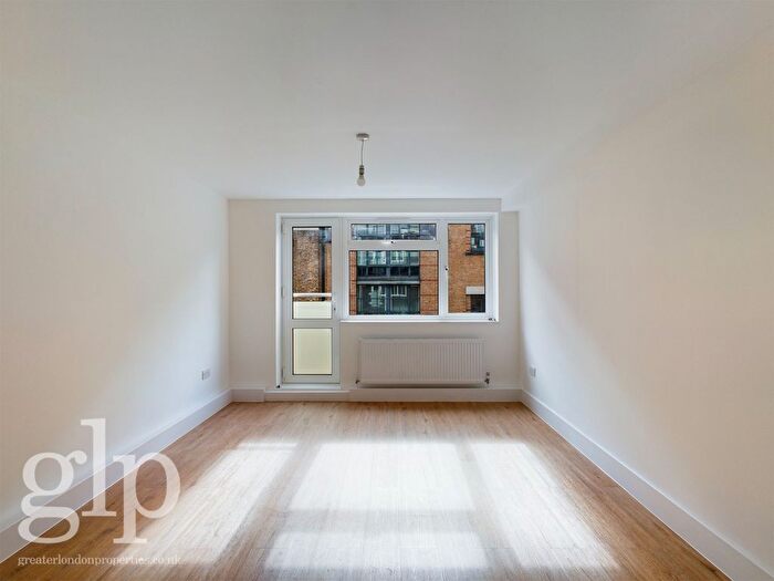 1 Bedroom Flat To Rent In Rokeby House, Long Yard, Bloomsbury, WC1N