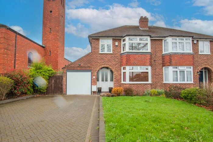 3 Bedroom Semi-Detached House To Rent In Wickham Street, Welling, DA16