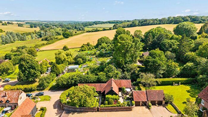 4 Bedroom Detached House For Sale In Pipers Hill, Great Gaddesden, HP1