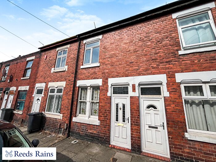 2 Bedroom Terraced House To Rent In Lime Street, Stoke-On-Trent, ST4