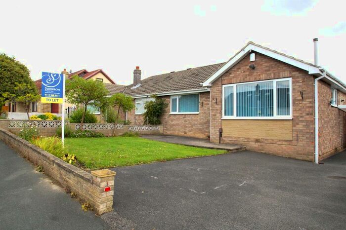2 Bedroom Semi-Detached Bungalow To Rent In Templegate View, Temple Newsam, Leeds, LS15