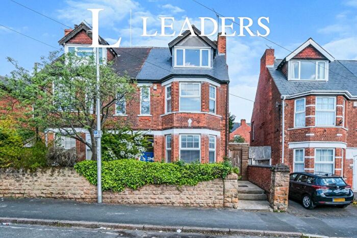 1 Bedroom Semi-Detached House To Rent In Leslie Road, Nottingham, NG7