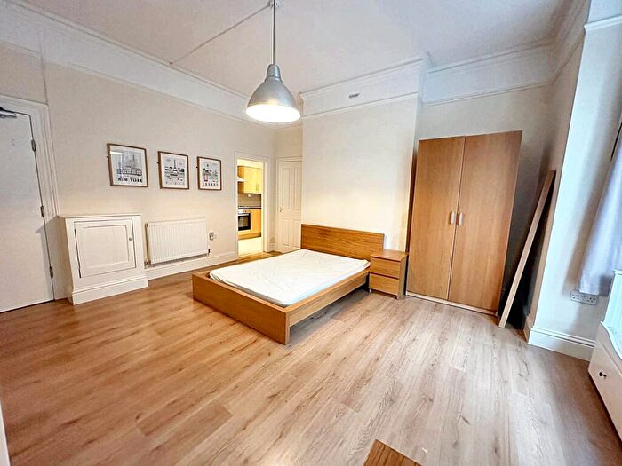 1 Bedroom Flat To Rent In Stow Hill, Newport, NP20