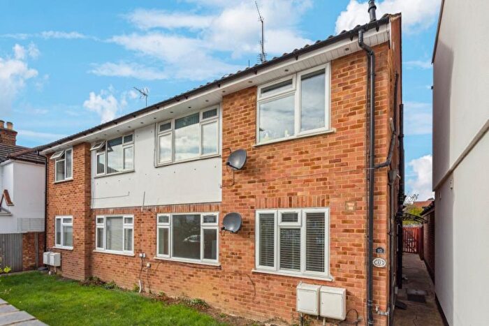 2 Bedroom Maisonette To Rent In Pinner Green, Pinner, HA5