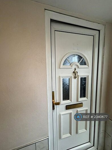 Studio To Rent In Annex/Garage Room, Harrow, HA1