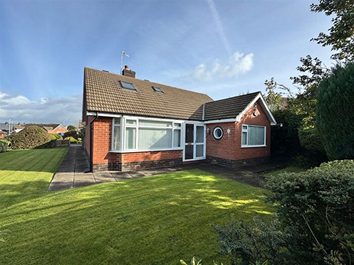 3 Bedroom Detached Bungalow For Sale In Manorcroft, Longton, PR4
