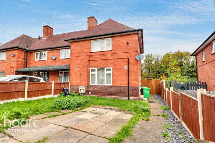 3 Bedroom End Of Terrace House To Rent In Amesbury Circus, Nottingham, NG8