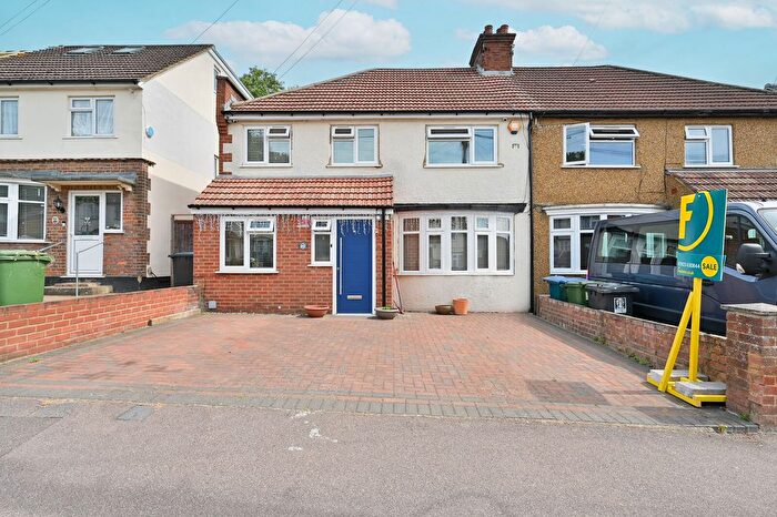 4 Bedroom Semi Detached House For Sale In Beechwood Rise, Watford, WD24