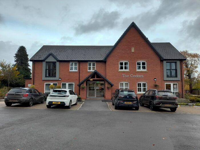 2 Bedroom Flat To Rent In Old Hall Street, Malpas, Cheshire, SY14