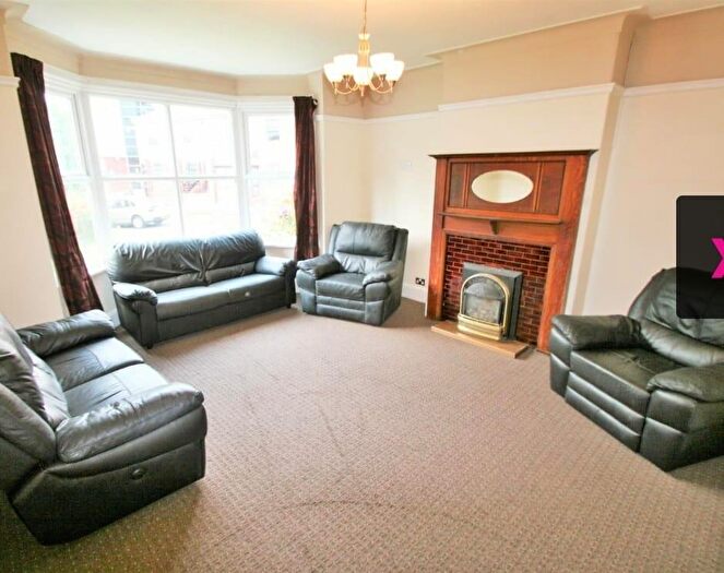 5 Bedroom Terraced House To Rent In St. Michaels Lane, Leeds, West Yorkshire, LS6