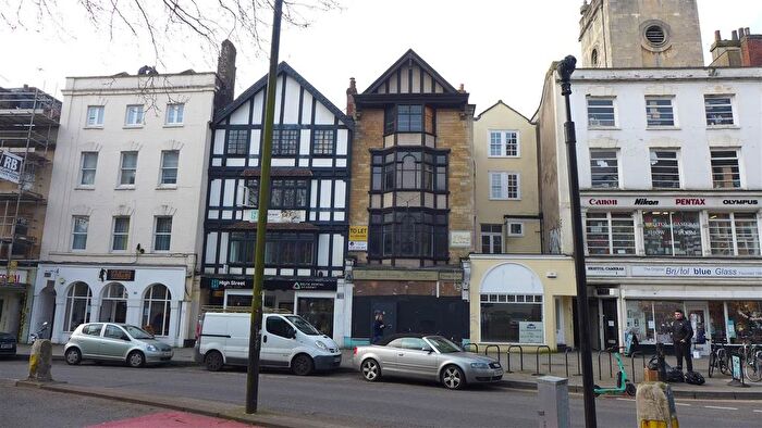7 Bedroom Property To Rent In High Street, City Centre, Bristol, BS1
