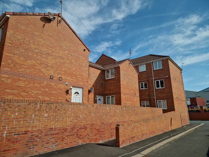 2 Bedroom Flat To Rent In Northumberland Court, Blyth, NE24
