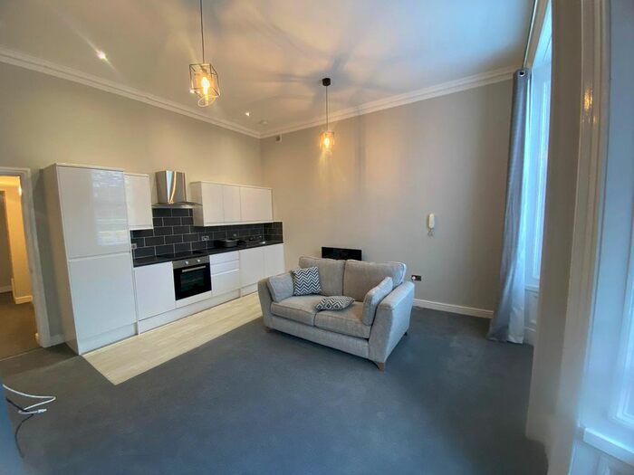 2 Bedroom Flat To Rent In St. Werburghs Square, Grange Precinct, Birkenhead, CH41