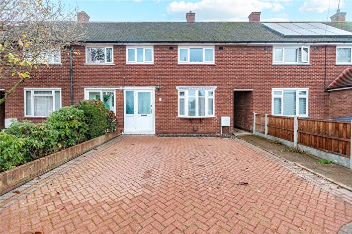 3 Bedroom Terraced House For Sale In Daiglen Drive, South Ockendon, Essex, RM15