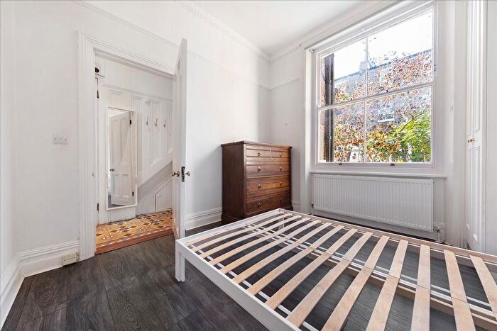 1 Bedroom Flat To Rent In Comeragh Road, London, W14