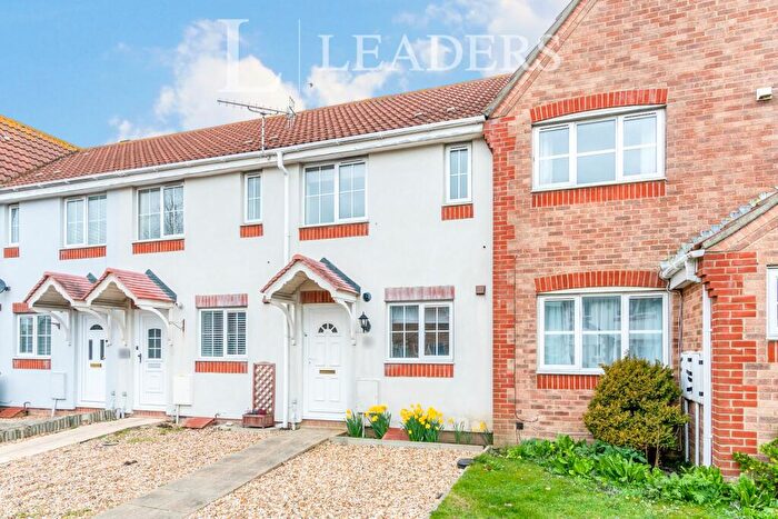 2 Bedroom Terraced House To Rent In Silver Birch Drive, PO22